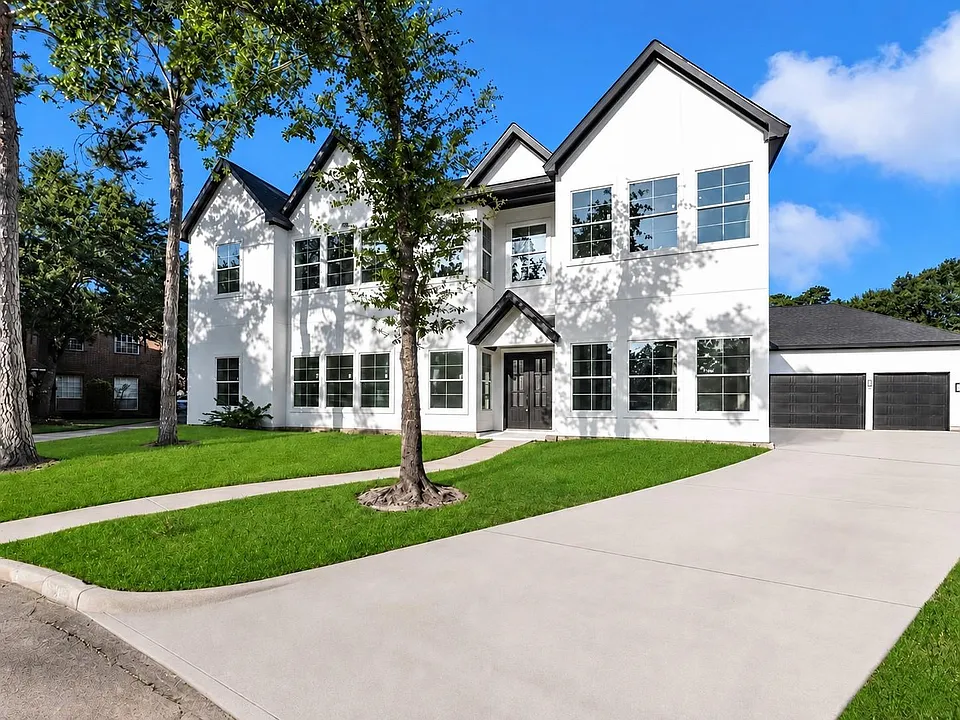 8115 Cedar Brush Cir