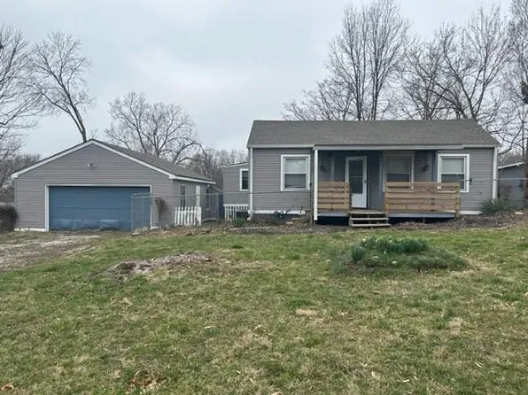 5748 Marsh Ave, Kansas City, MO 64129