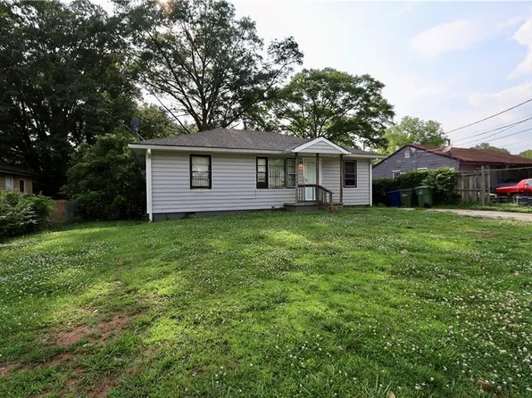 339 Autumn Ln SW, Atlanta, GA 30310