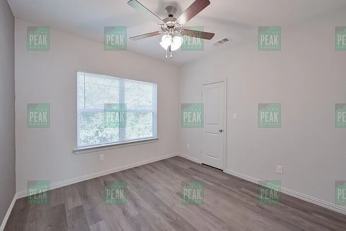 2034 Brookes St — Photo 19