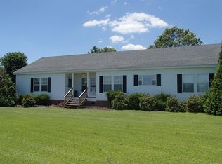 2583 Summerlins Crossroad Rd, Mount Olive, NC 28365