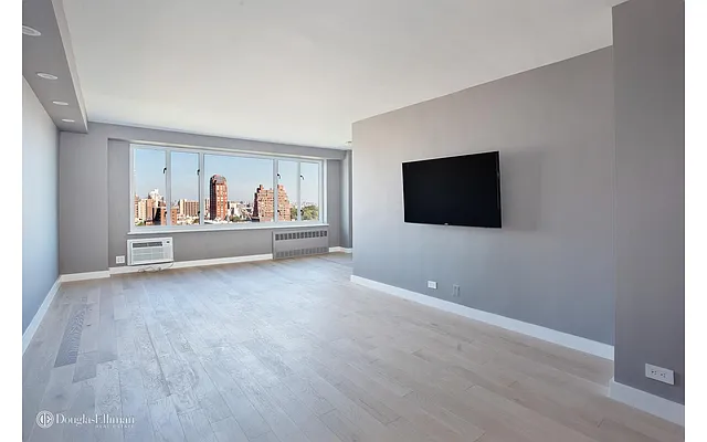 Sold by Douglas Elliman | media 7