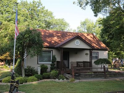 10194 Colfax Dr, Columbia Station, OH, 44028