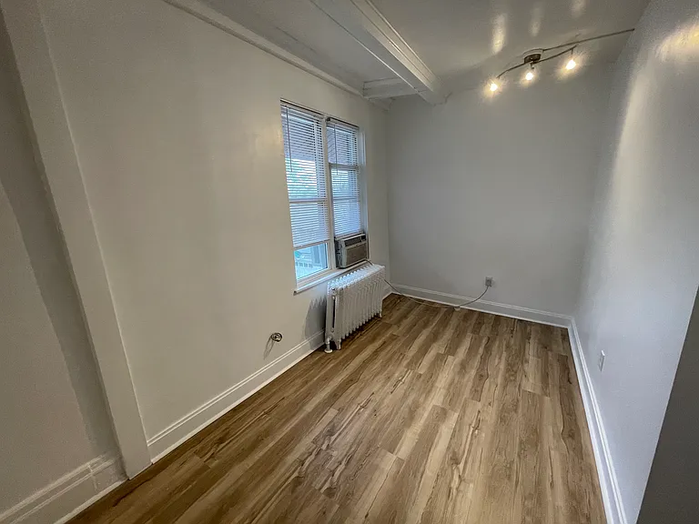2421 Beechwood Blvd #2421B — Photo 36