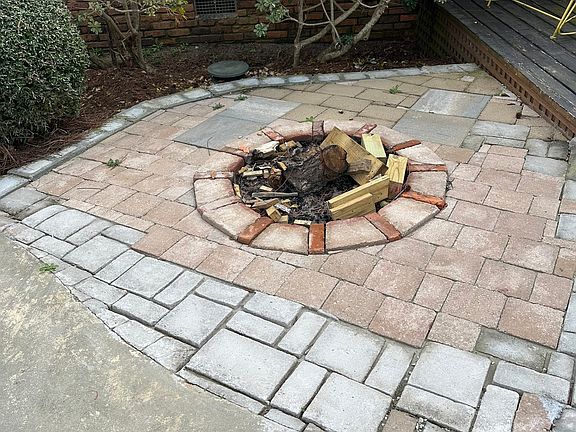 3rd image of 500 Payne Pl