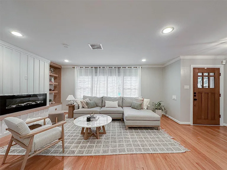 3107 Broadmead Dr — Photo 6
