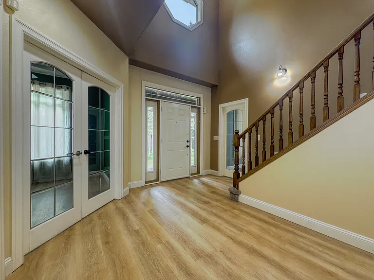 1850 Osborn Ct — Photo 5