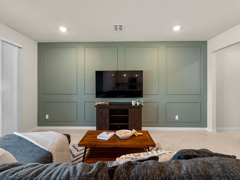 21051 Monza Loop — Photo 9