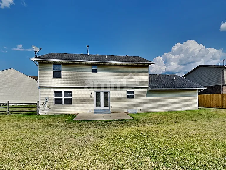 7011 Medford Ct — Photo 22