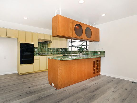 2nd image of 11256 Nebraska Ave #1