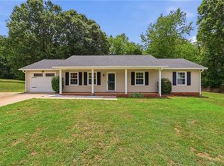 4105 Deer Track Ct, Winston Salem, NC 27127