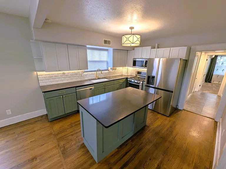 809 N Hyer Ave — Photo 5