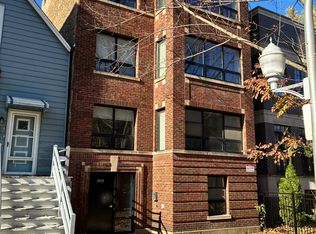 3910 N Janssen Ave #1, Chicago, IL 60613