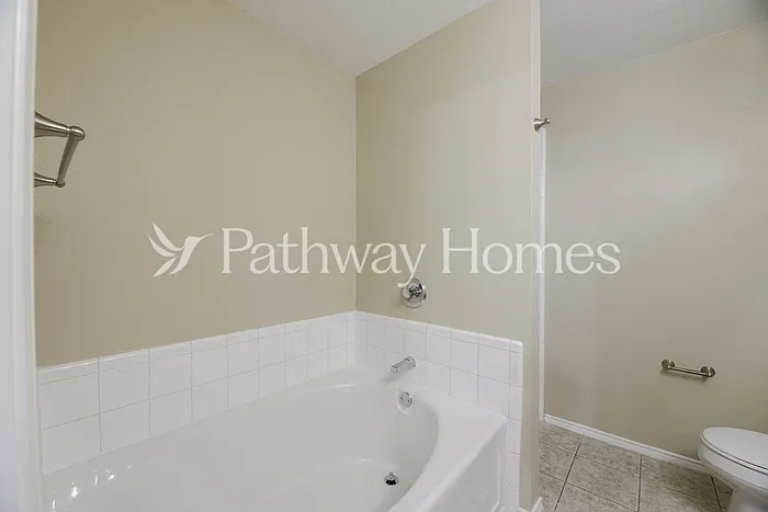 2628 Terrace Dr — Photo 16