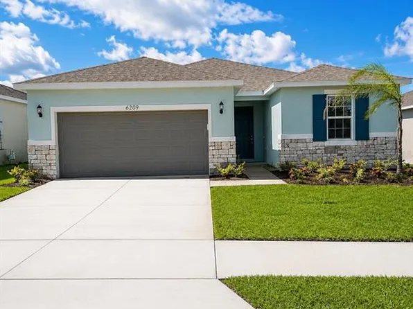 6209 Sanders Grove Cir, Okahumpka, FL 34762