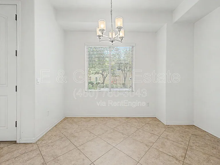5550 N 16th St #167 — Photo 8