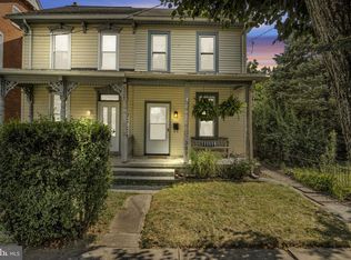 307 W Main St, Hummelstown, PA 17036