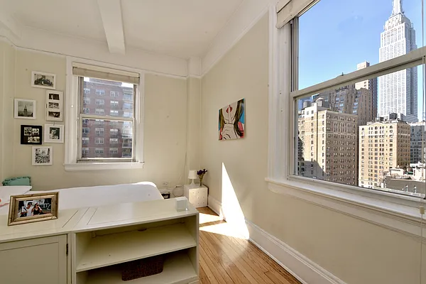 Sold by Weinstein Realty Group | media 4