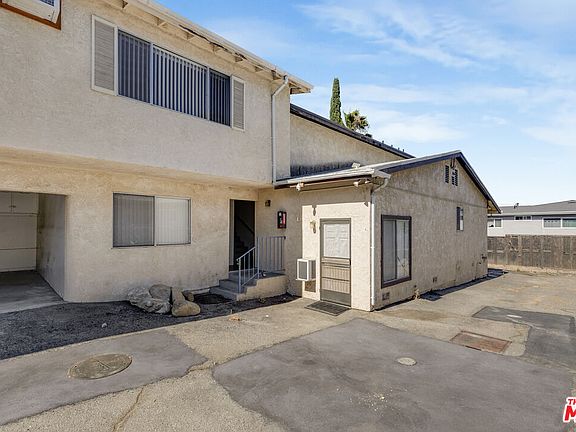 3rd image of 10139 Hillhaven Ave