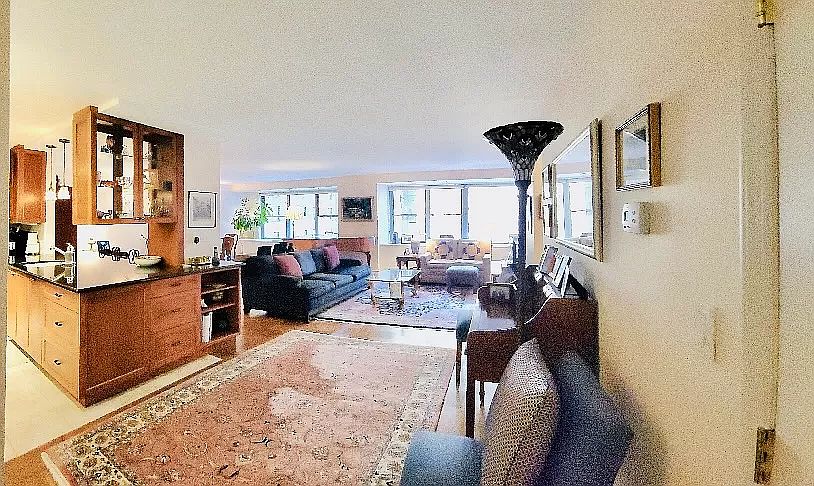 1st image of 15 W 72nd St #8TU