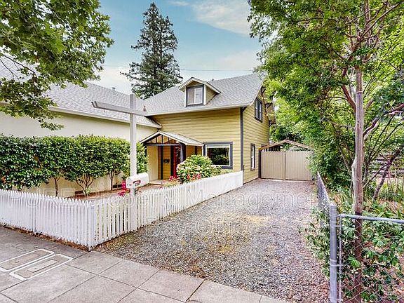 2nd image of 235 N Cloverdale Blvd #235