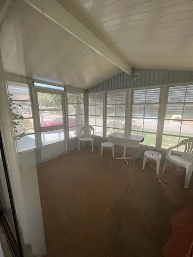 55 + Davenport Golf Community — Photo 3