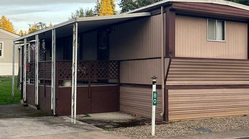 1st image of 17655 SE Bluff Rd #80