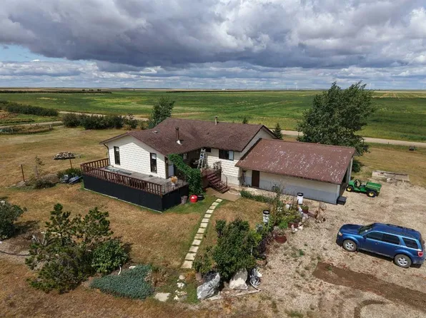 1229 E Township Road 174, Cypress County, AB T0J 3B0
