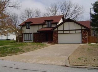 4534 S Holland Ave, Springfield, MO 65810