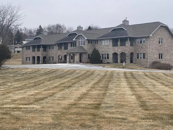 778 Hillside Terrace #B, Ripon, WI 54971