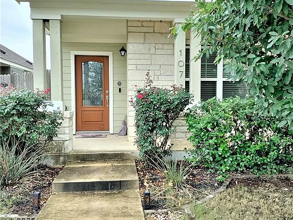 2nd image of 107 Gambel Oak Way