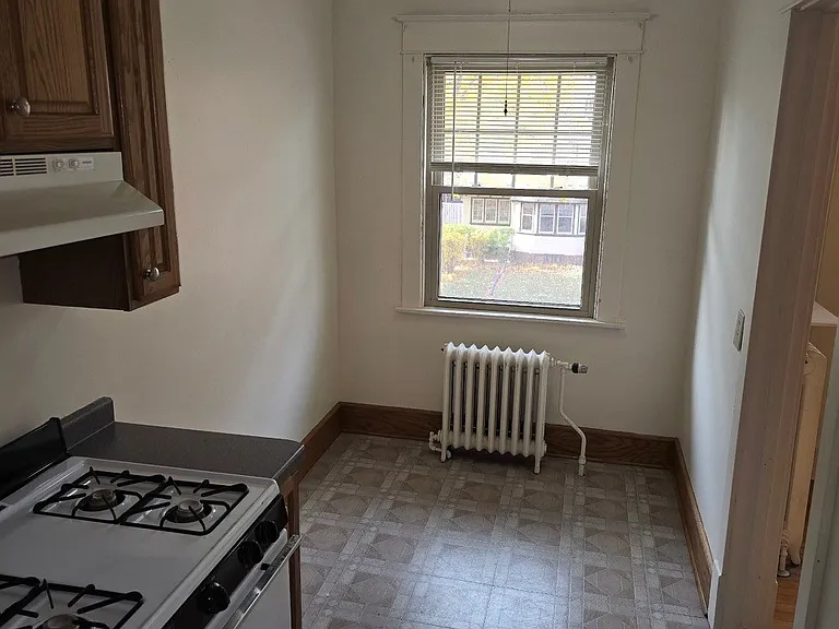 3554 N Prospect Ave #7 — Photo 6