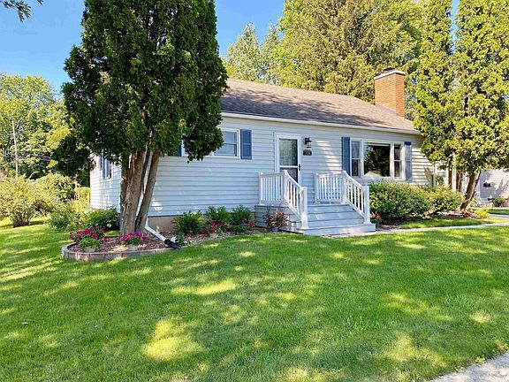 2nd image of 709 Maine Ave