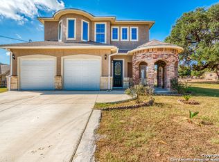 7606 Triple Bnd, China Grove, TX 78263