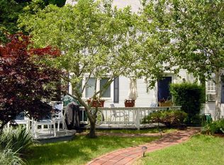 15 Cottage St #5, Provincetown, MA 02657