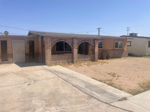 2082 E 25th Pl