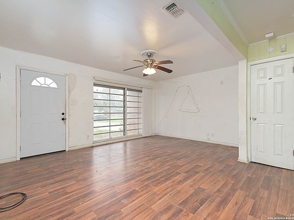 3rd image of 1331 OBLATE DR