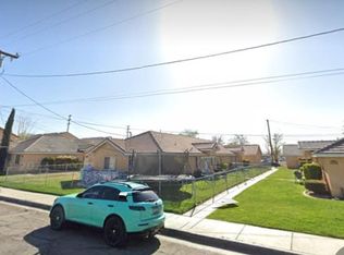 45021 Redwood Ave, Lancaster, CA 93534
