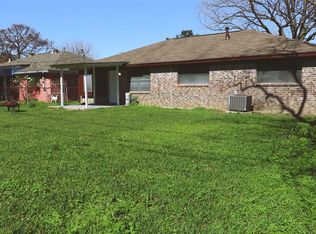 9710 Mango St, Houston, TX 77075