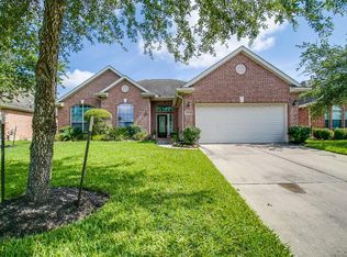 13726 Hartford Ct, Sugar Land, TX 77498