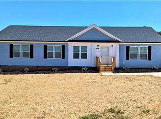 2142 Meadow Ridge Rd, Green Level, NC 27217