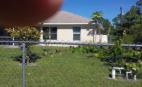2nd image of 2320 Jacaranda Pkwy W