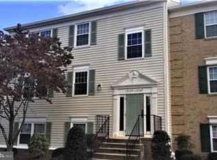 12135 Chaucer Ln, Woodbridge, VA 22192