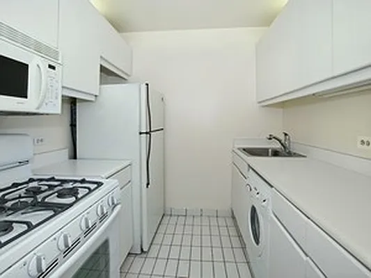 Sold by Corcoran | media 5