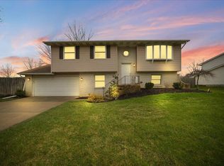 14400 Riskin Rd, Cedar Lake, IN 46303