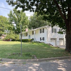 22 High Dr, Warrensburg, MO, 64093