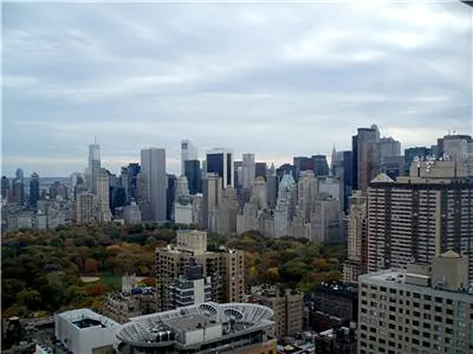 Rented by Sumitomo Real Estate Sales | media 20