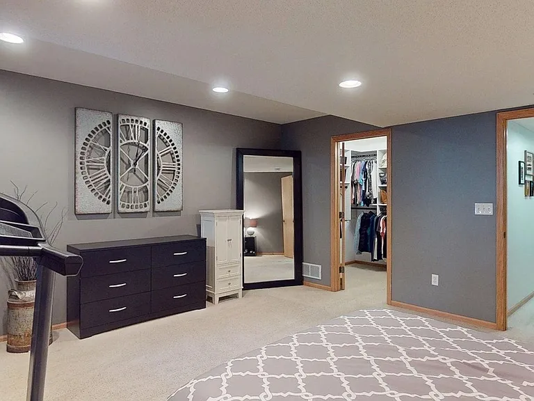 3057 Venice Ln NW — Photo 42