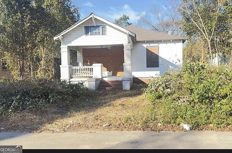 2nd image of 537 Colquitt St