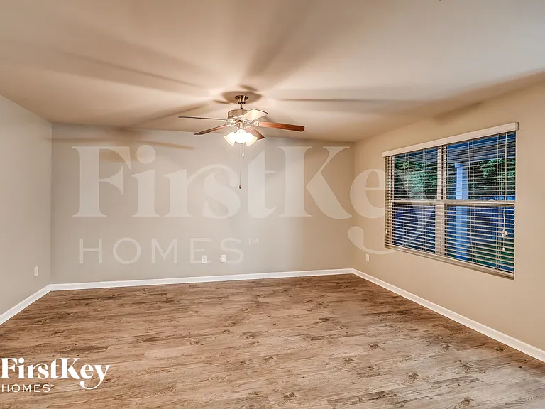 11565 Cedar Glades Dr — Photo 2